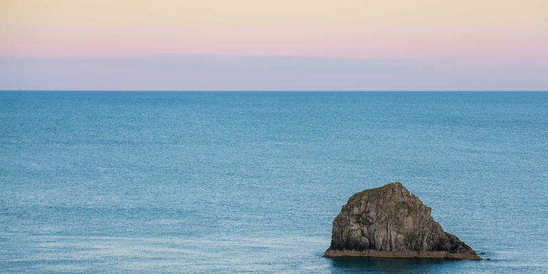 KTCCL与工业化学品:现代制造业不可或缺的原材料基石