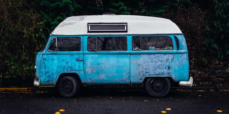 从工业化学品原料到绿色包装：可持续生物基聚合物的转型之路