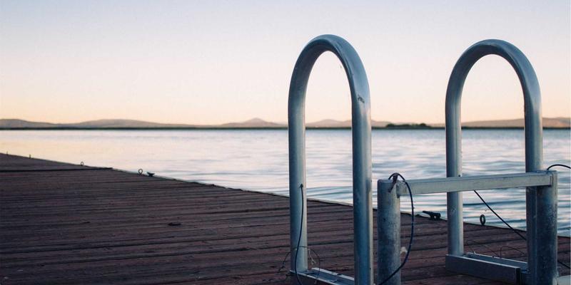 智能响应性水凝胶设计与合成：从工业化学品原料到组织工程应用